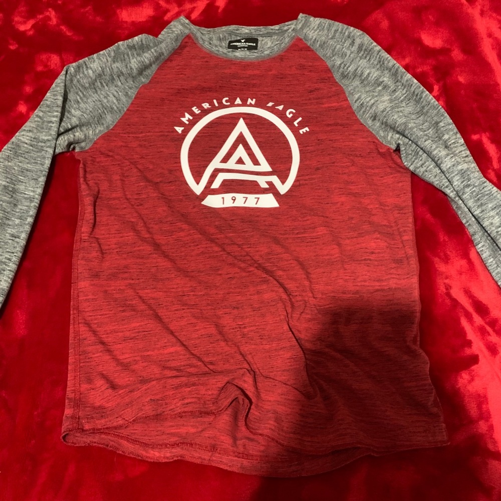 American eagle long sleeve